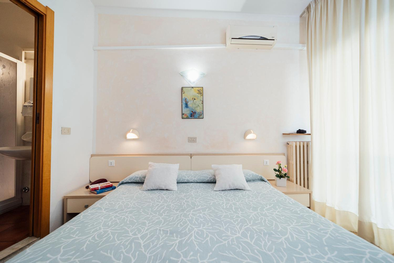 Hotel Atlantic, Savona