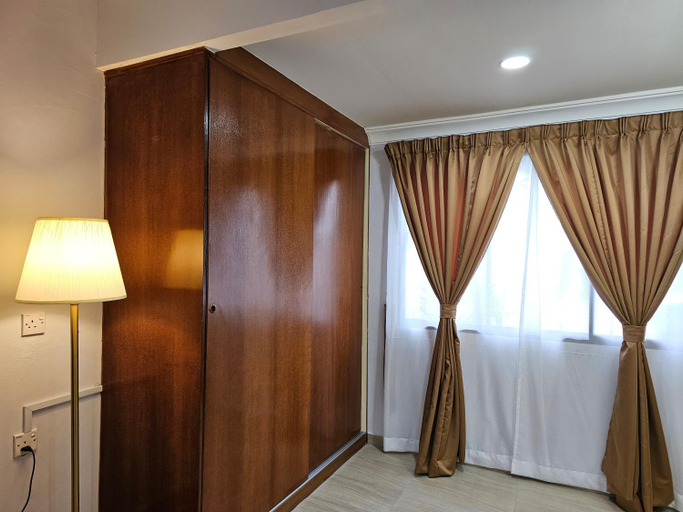 Others 4, Cottage Inn, Hulu Perak