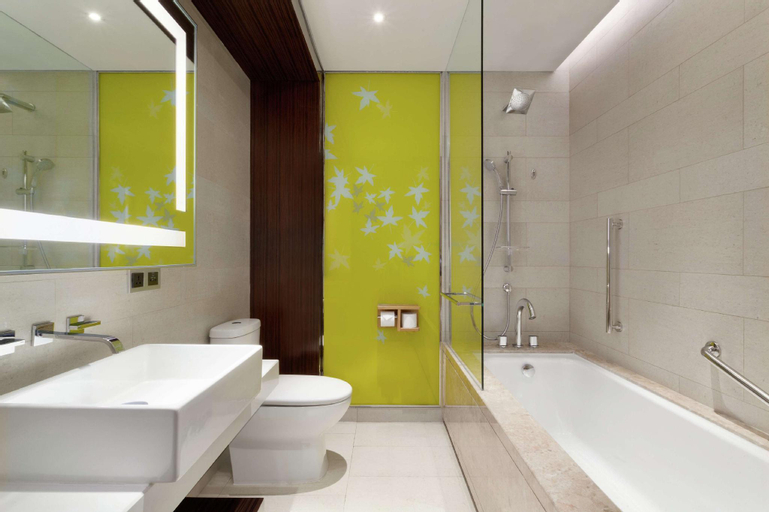 Bathroom 9