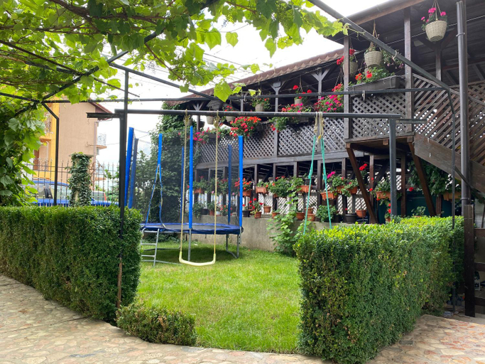 Others 3, Casa Ciobi, Limanu