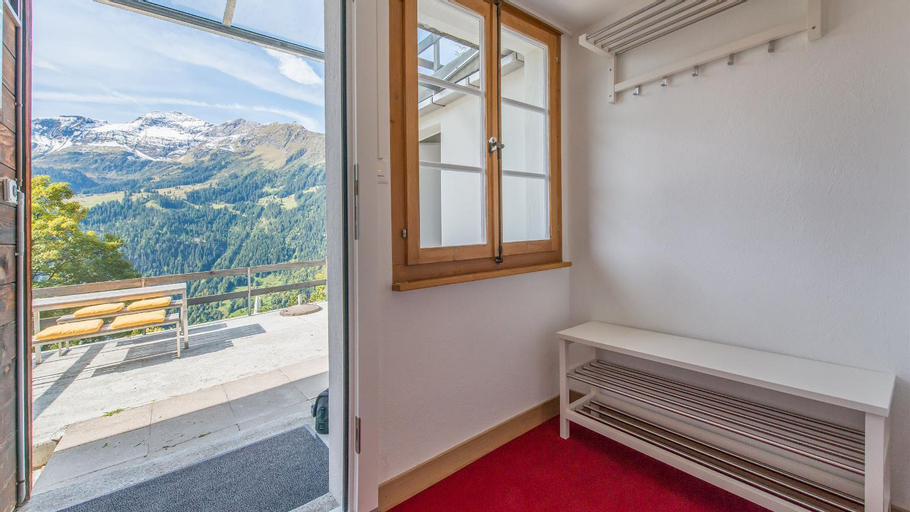 Others 3, Chalet Arven, Interlaken