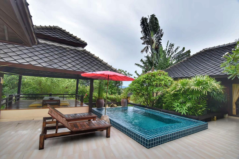 Swimming Pool 12