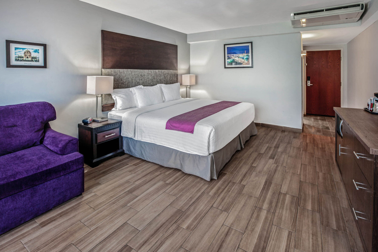 Bedroom 3, CHN Hotel Monterrey Centro, Trademark by Wyndham, Monterrey