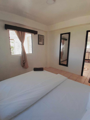 Bedroom 2, Nomads Nest