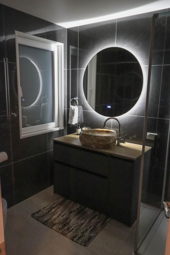 Bathroom 2, View With A Room NZ - Boutique Beachfront Accommodation on the Great Coast Road, Grey