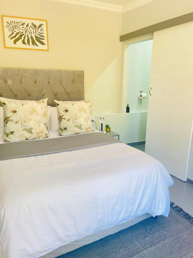 Others 5, Private Room Pelican, eThekwini