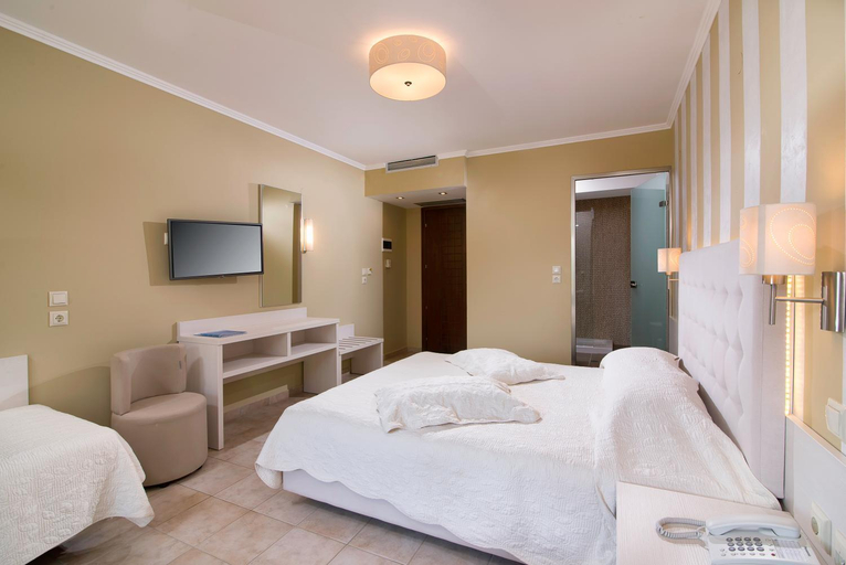 Bedroom 3, Ocean Beach Hotel, East Macedonia and Thrace