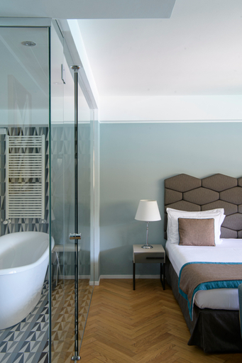 Bedroom 23