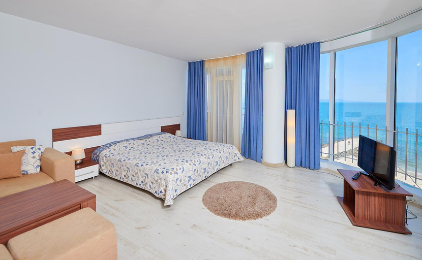 Bedroom 2, Family Hotel Regata, Pomorie