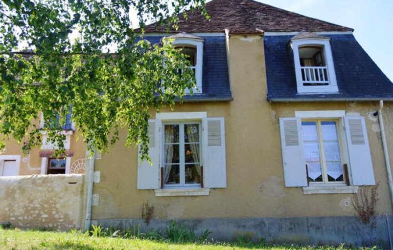 Maison de charme au cœur du Blanc, avec spa et jardin, Indre