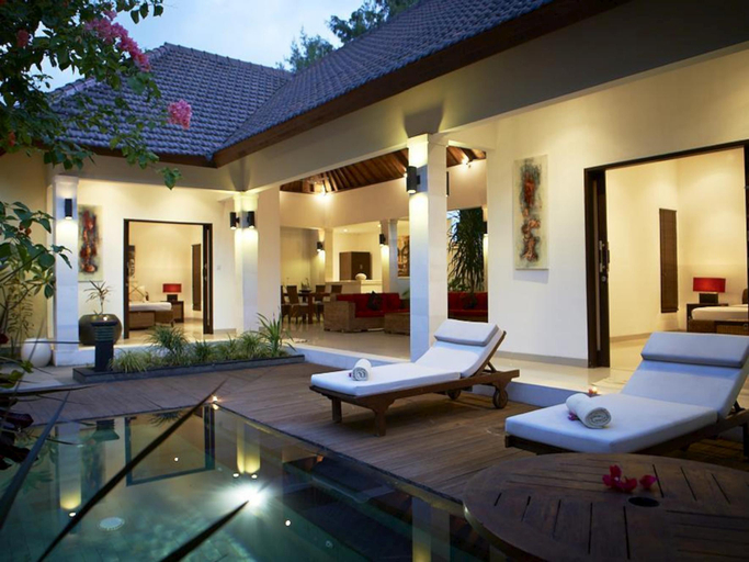 Swimming Pool 6
