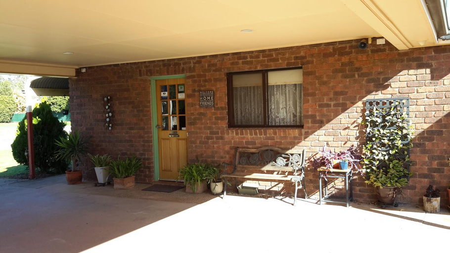 Others 5, Barham Colonial Motel, Wakool