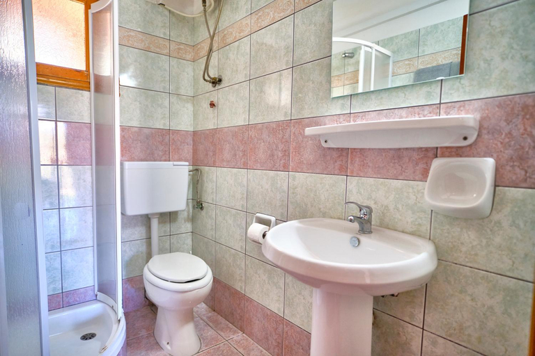 Shower 5, Theodora Apartments Agios Stefanos Corfu, Ionian Islands