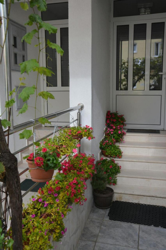 3, Apartments Jovan
