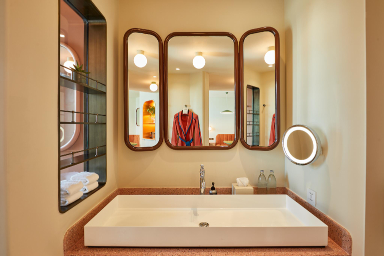 Bathroom 3