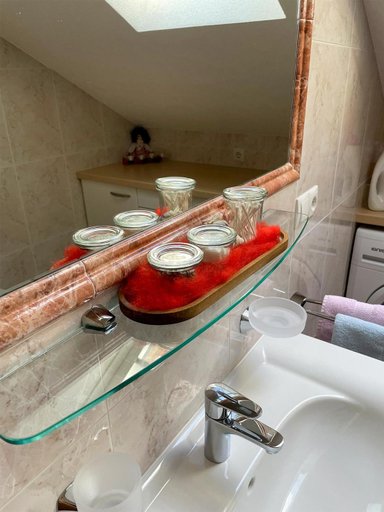 Bathroom 5, Kuenhof, Bolzano
