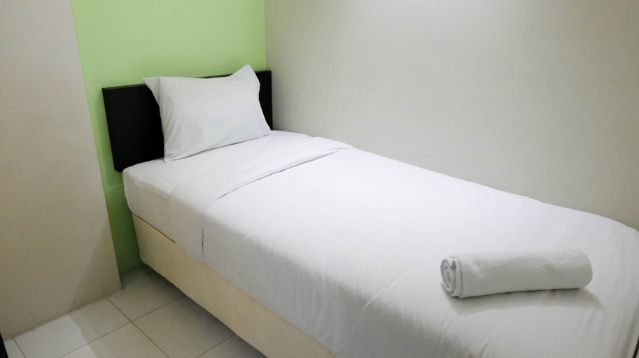 Bedroom 12