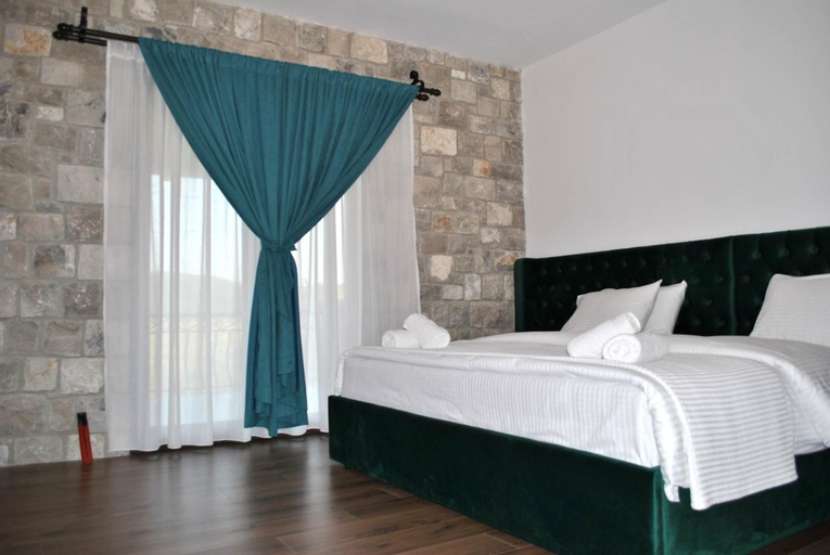Bedroom 2, Boutique Vila FIDANI, Korçës