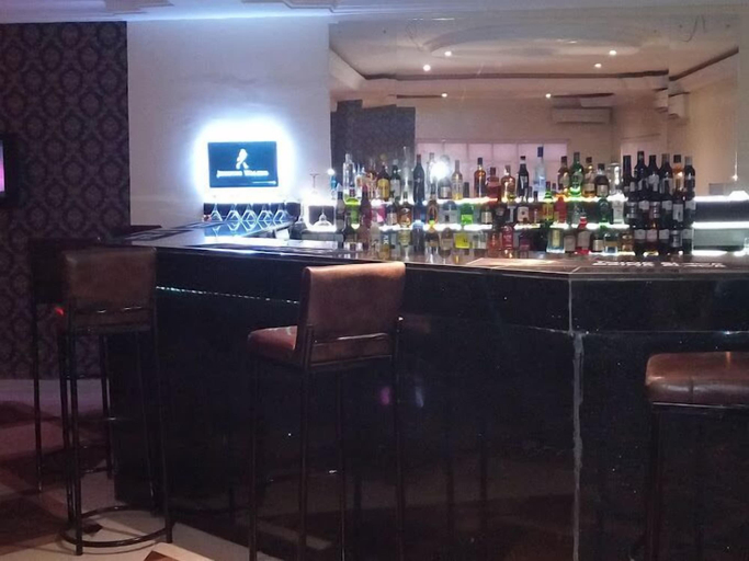 Food & Drinks 4, Jay Hiltin Hotel, Kaduna South