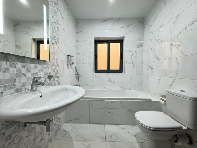 Bathroom 3, BaySide1 Marsaxlokk Malta