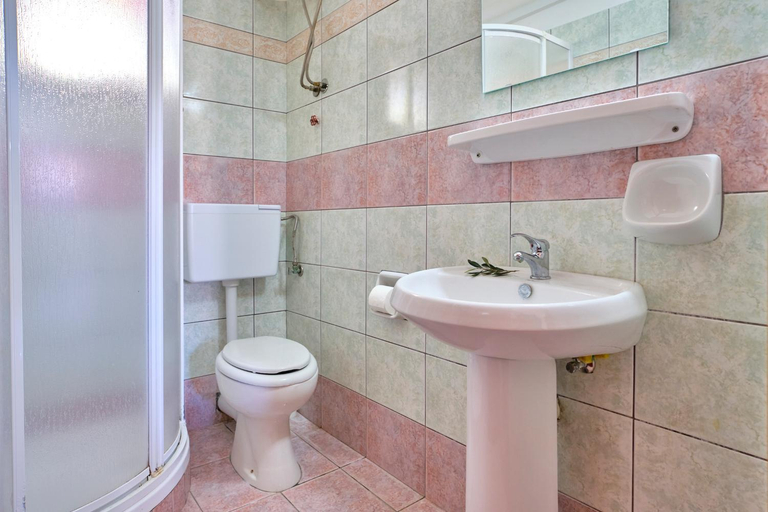 Shower 3, Theodora Apartments Agios Stefanos Corfu, Ionian Islands