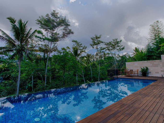 Swimming Pool 9