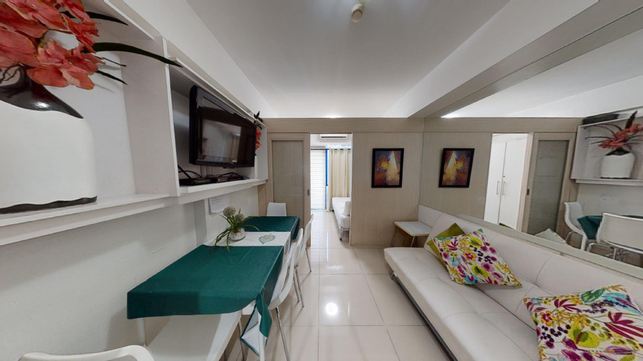 Dining Room 4