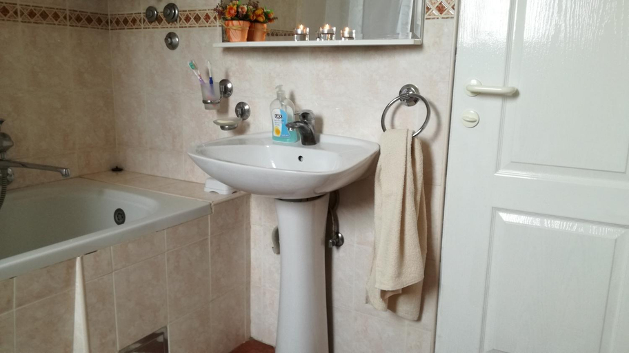 Bedroom 4, ANA Apartman, Zemun