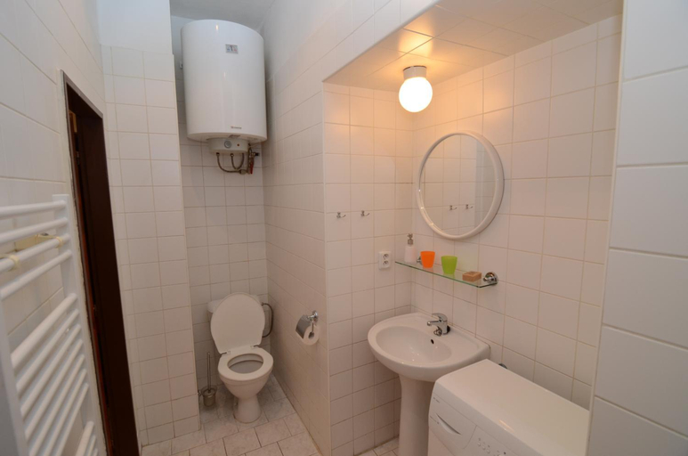 Bathroom 3, Apartments Karlin, Praha 7