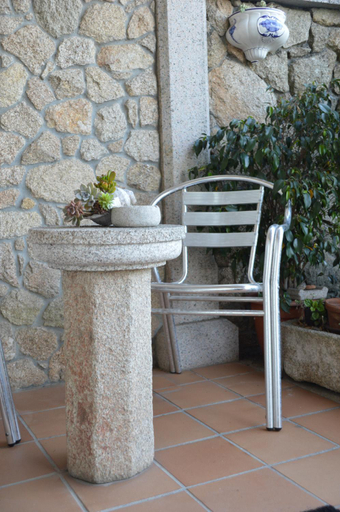 Others 5, Casa de Conde, Pontevedra