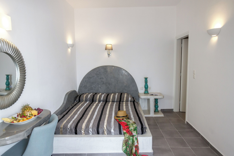 Others 5, Remvi Suites, South Aegean