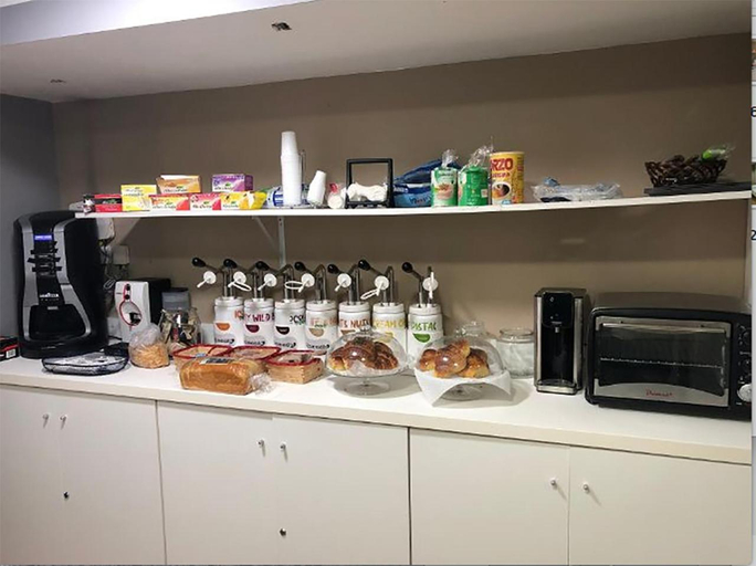 Food & Drinks, B&B Napoli Centro Storico, Napoli