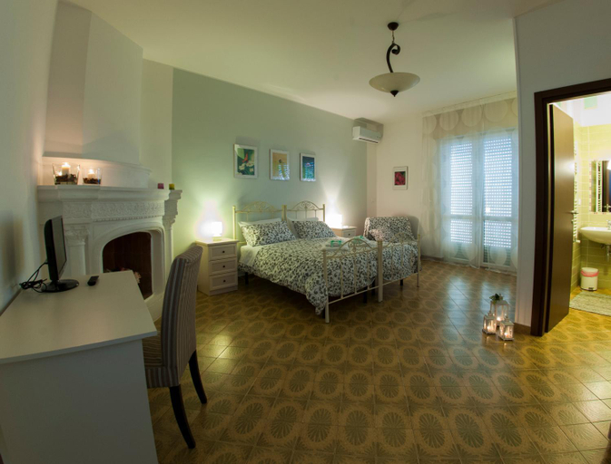 Others 4, B&B da LEO, Brindisi
