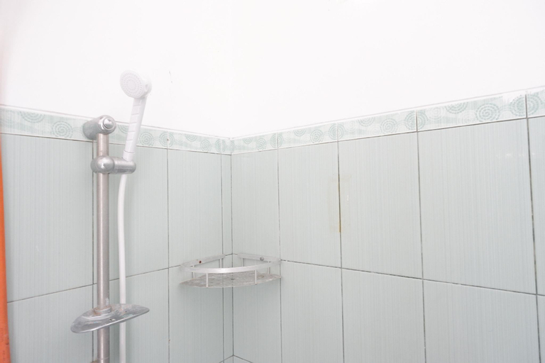 Bathroom 5