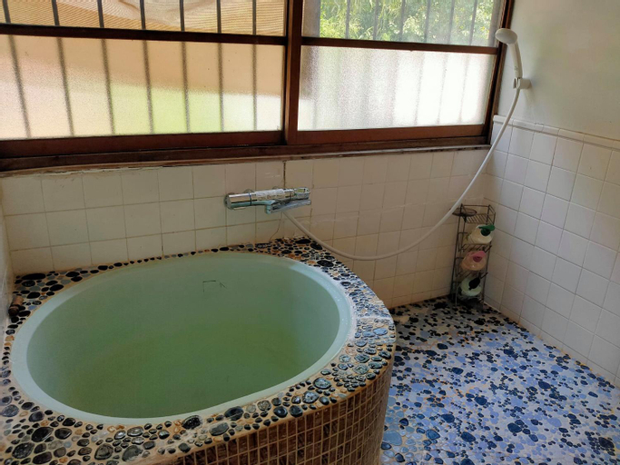 Bedroom 3, Island Journey Farmstay "Hotori" - Accommodation with Letters and Farm Experience, Marugame