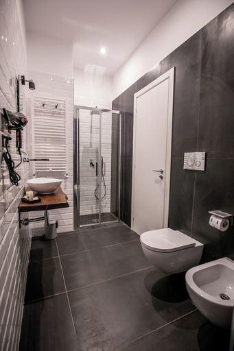 Bathroom 5, MEDUSA CILEA GUEST HOUSE, Napoli