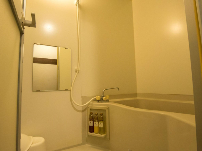 Bathroom, Hotel Hachiman, Ōmihachiman