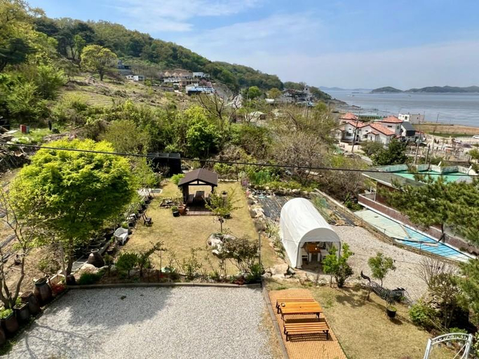 Others 5, Ganghwado Atelier Pension, Ganghwa