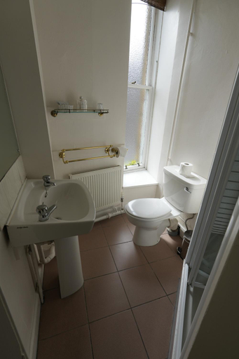 Bathroom 4, A-Haven Townhouse Hotel Edinburgh, Edinburgh