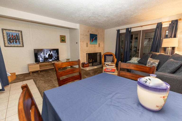 Bedroom 2, Old Ranch Inn - Adults Only 21 & Up, Riverside