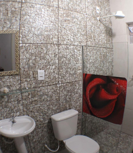 Bathroom 4, Pousada Ilha da Magia, Florianopolis