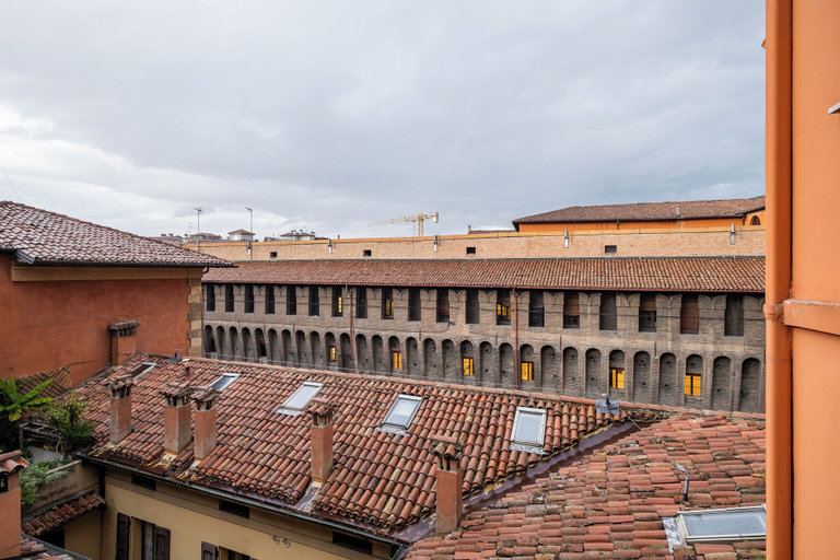 Exterior & Views 2, Studio Fusari a Piazza Maggiore by Wonderful Italy, Bologna