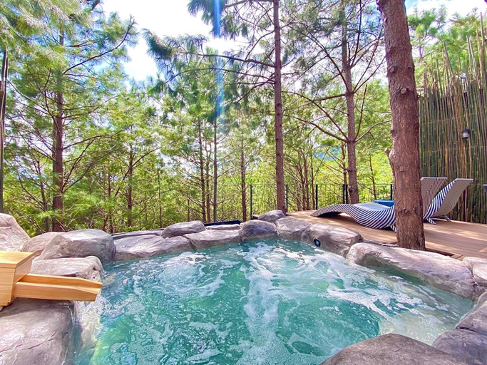 Swimming Pool 12