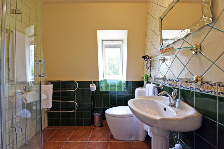 Bathroom, Boutique Vila Artemide, Palangos