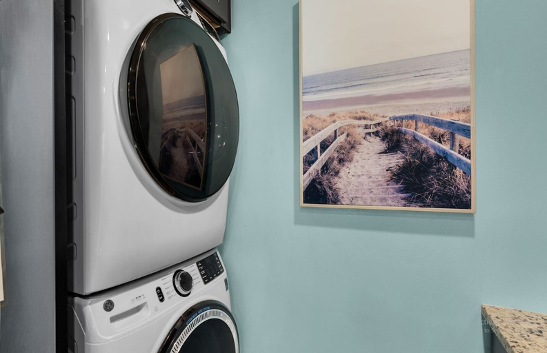 Bathroom 4, 2BR Golf Retreat, Sleeps 8 Comfortably, Bay