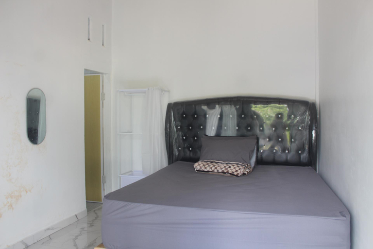 Bedroom 2, SiRulo Homestay and Beach, the best place for you, Samosir