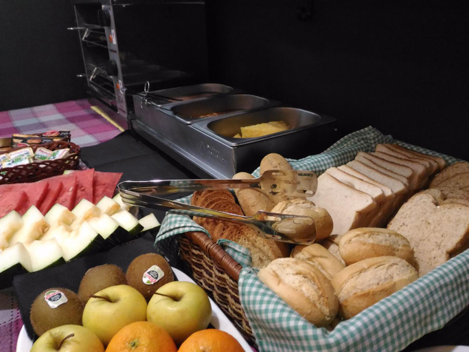 Food & Drinks 5, Hostal La Lluna, Barcelona