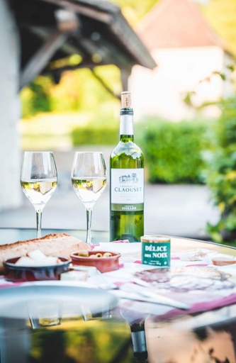 Food & Drinks 2, Les geodes du Domaine Jean Got, proche de Saint Emilion, Gironde