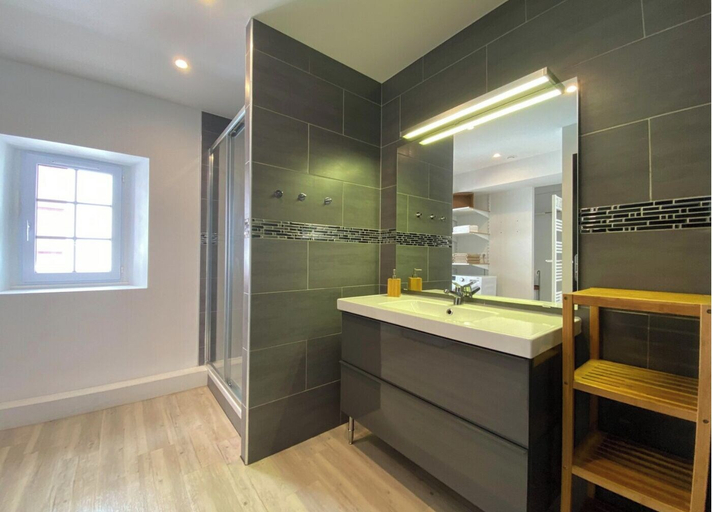 Bathroom, Lorblanc - City Center - Free Parking, Pyrénées-Atlantiques