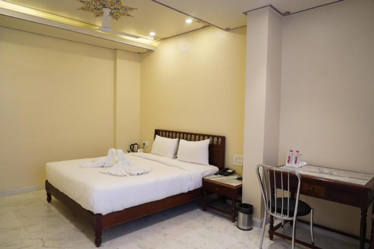 Bedroom 21